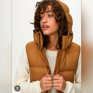 Aritzia - Brown Super Puff Vest